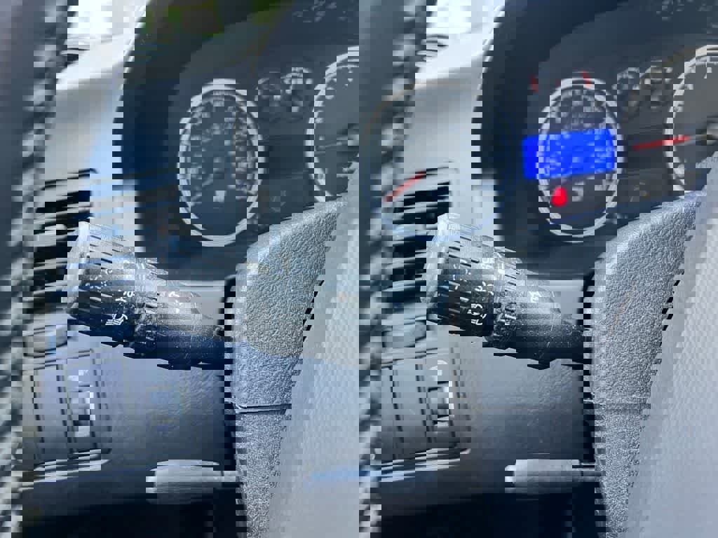 Used 2008 Hyundai Tiburon GT image 29