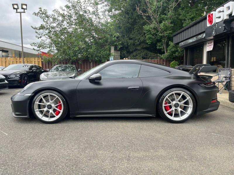 Used 2022 Porsche 911 GT3 RWD image 3