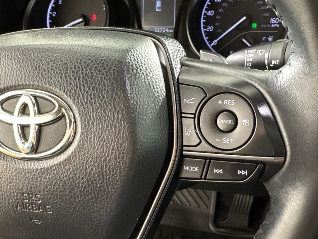 Used 2024 Toyota Camry SE w/ Convenience Package FWD image 27