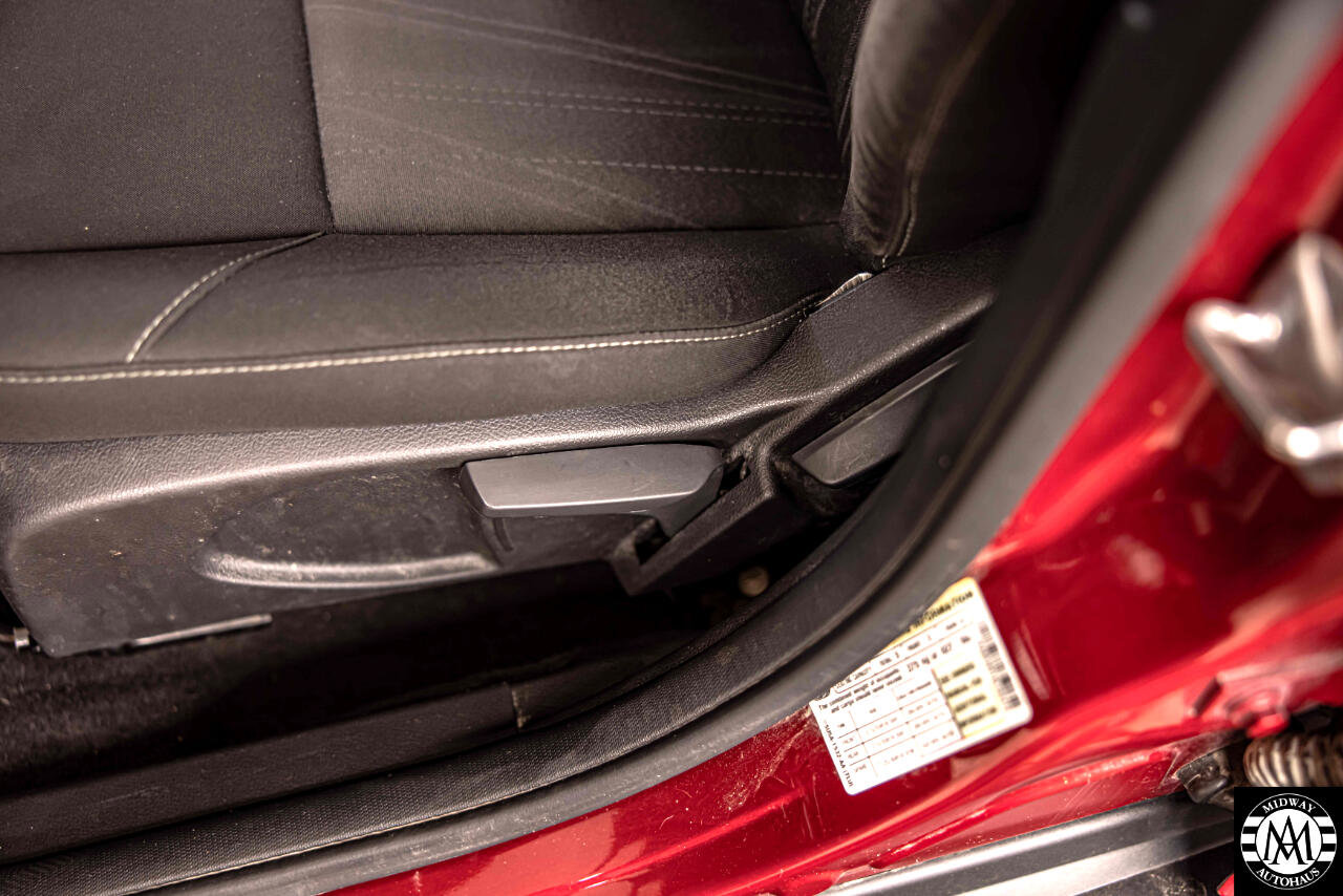 Used 2017 Ford Focus SE image 21