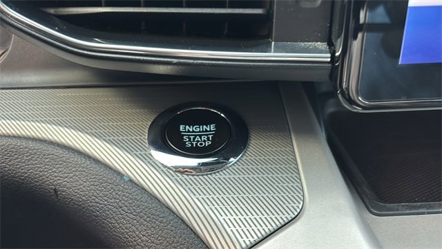 Used 2024 Ford Explorer XLT w/ Equipment Group 202A image 13