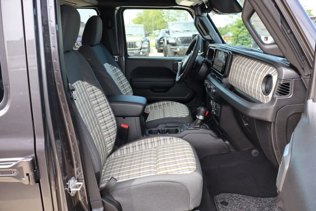 New 2026 Jeep Gladiator Sport AWD/4WD image 49