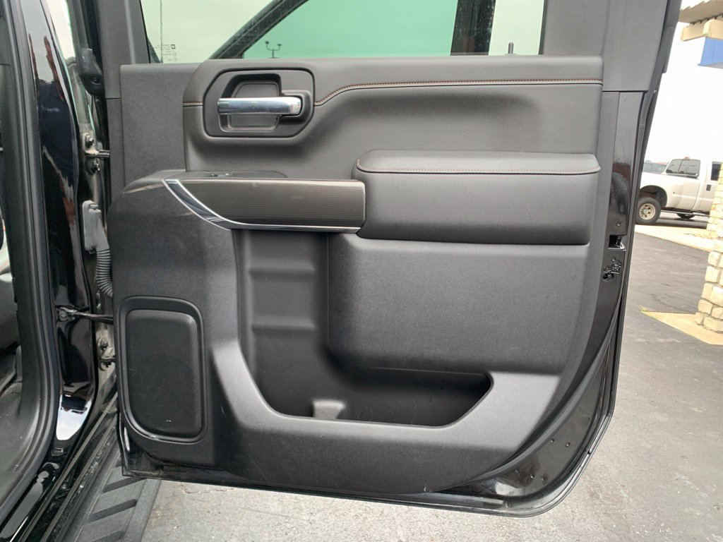 Used 2023 GMC Sierra 3500 AT4 w/ AT4 Preferred Package AWD/4WD image 43