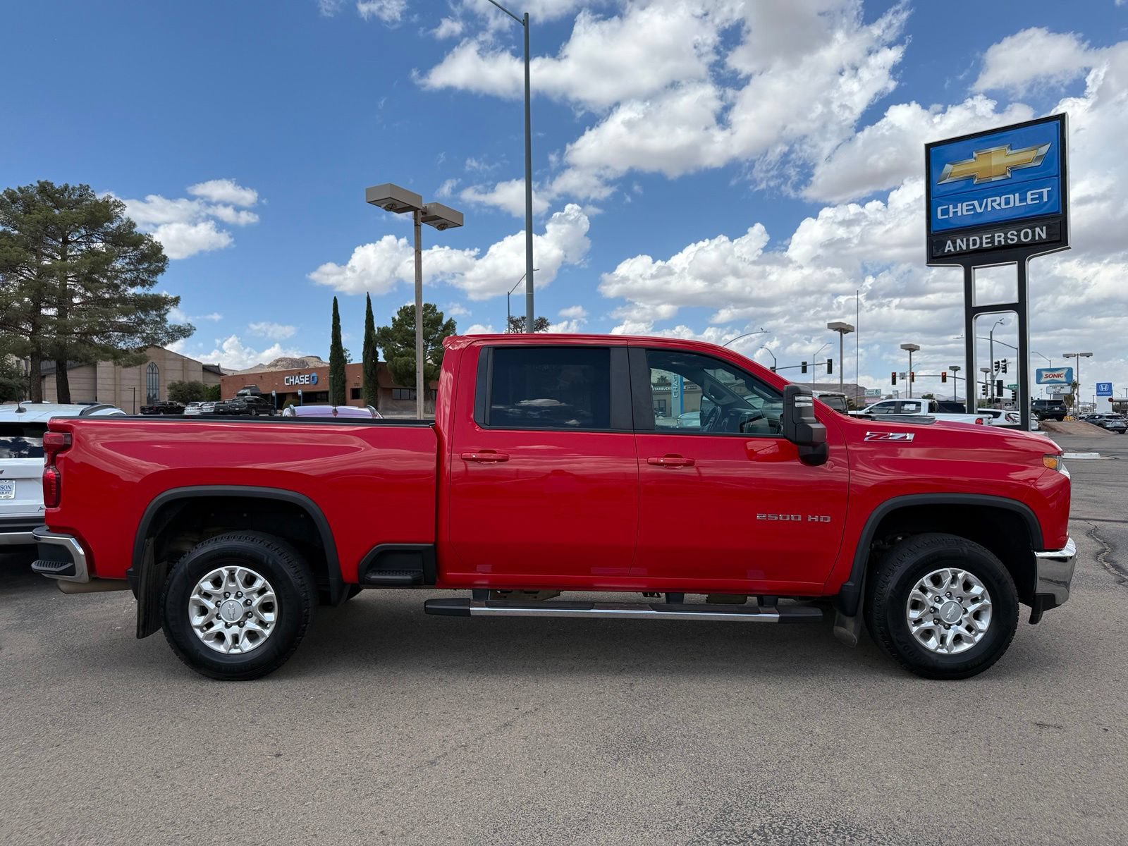 Certified 2020 Chevrolet Silverado 2500 LT w/ All Star Edition AWD/4WD image 6