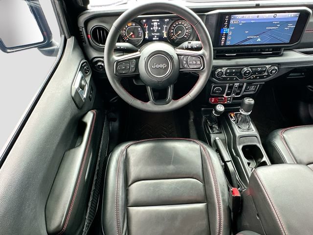 Used 2024 Jeep Wrangler Unlimited Rubicon AWD/4WD image 23