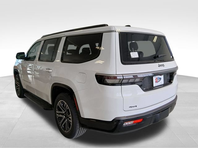 New 2026 Jeep Grand Wagoneer 4WD w/ HD Trailer Tow Package image 3