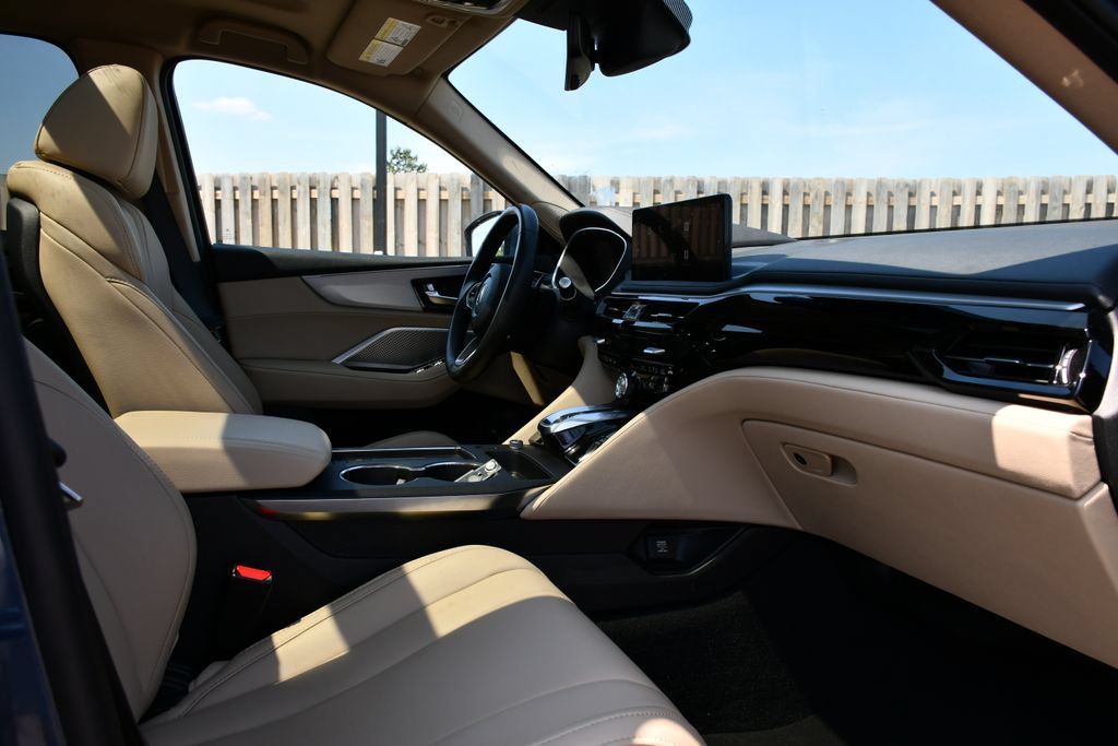 Used 2025 Acura MDX SH-AWD image 45
