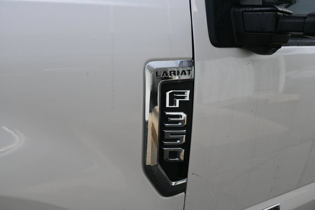 Used 2018 Ford F350 Lariat w/ Lariat Ultimate Package AWD/4WD image 11