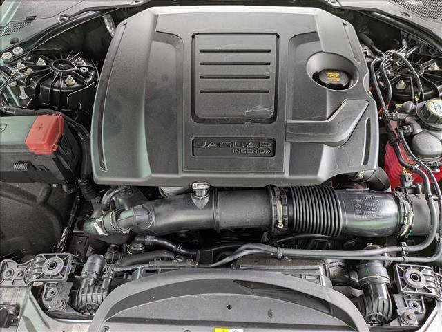 New 2024 Jaguar XF R-Dynamic SE AWD/4WD image 16
