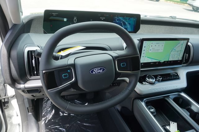 New 2027 Ford Expedition Active RWD image 11