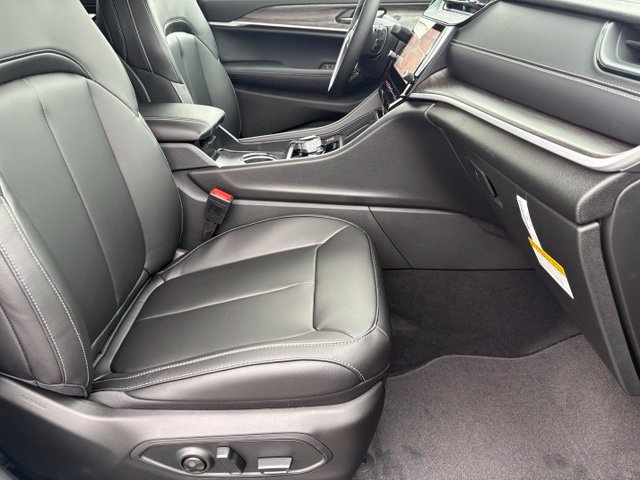 New 2027 Jeep Grand Cherokee L Limited AWD/4WD image 19