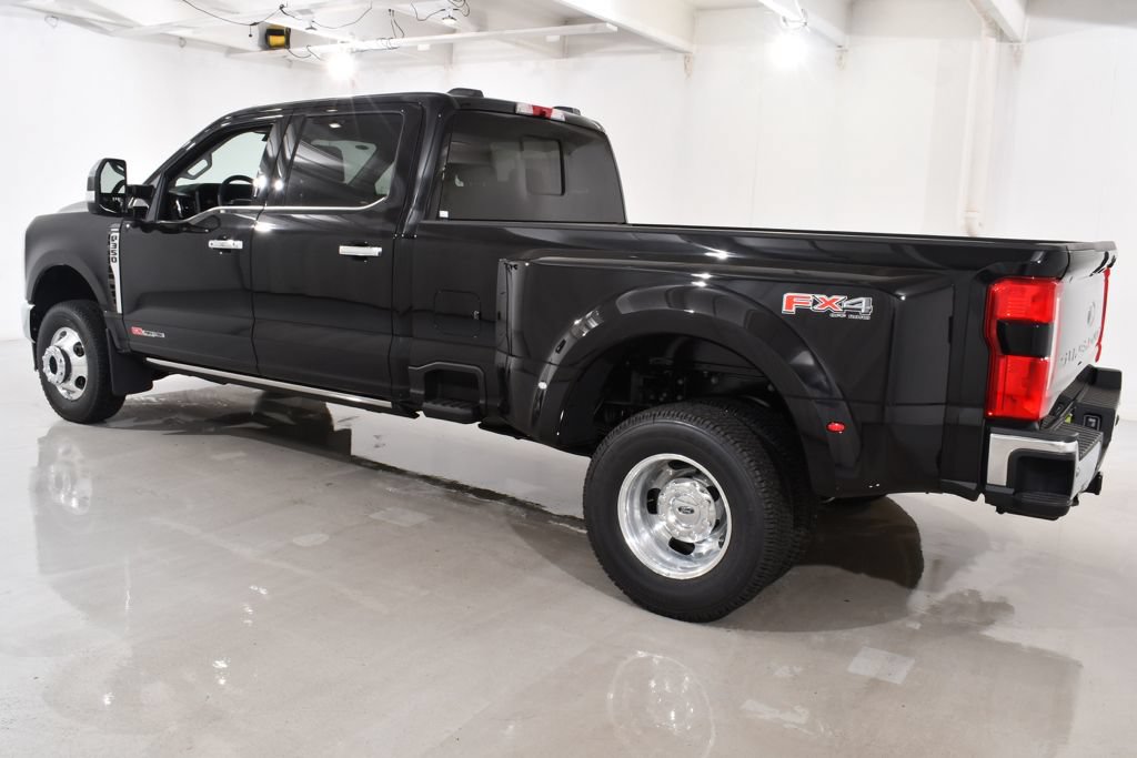 New 2026 Ford F350 Lariat w/ Lariat Ultimate Package AWD/4WD image 15