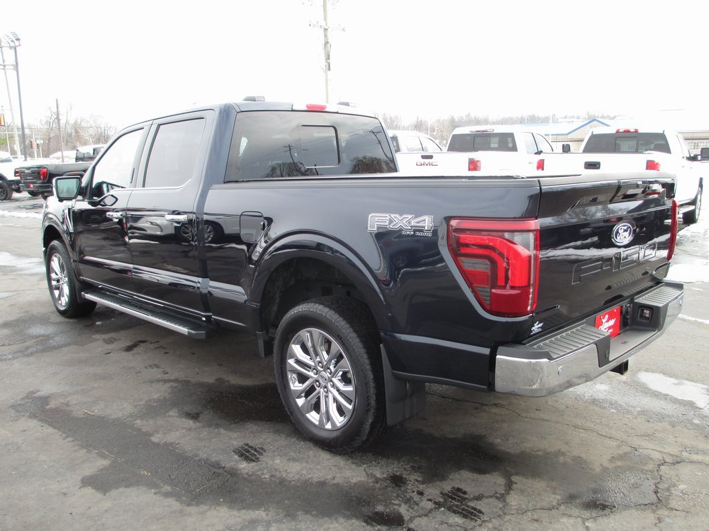 Used 2024 Ford F150 Lariat w/ FX4 Off-Road Package image 9