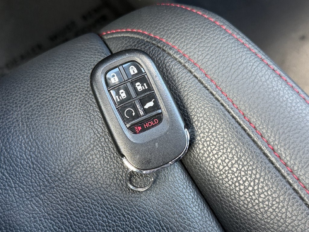 Used 2025 Honda Odyssey Sport-L image 31