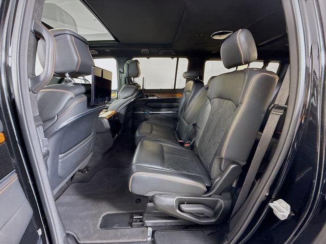Used 2023 Jeep Grand Wagoneer L Series III w/ Rear Seat Video Group 1 AWD/4WD image 26