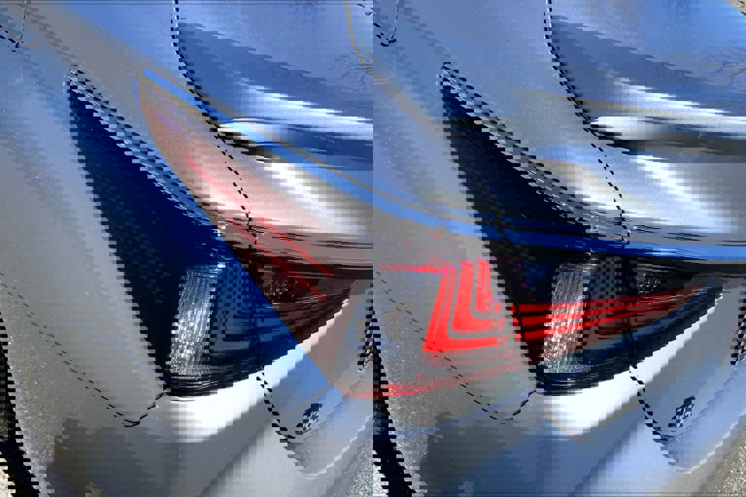 Certified 2025 Lexus ES 350 w/ Premium Package image 29