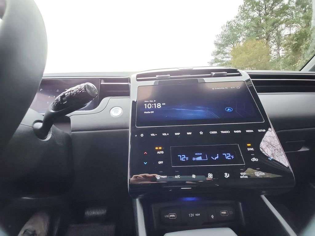 Used 2023 Hyundai Santa Cruz Limited image 18