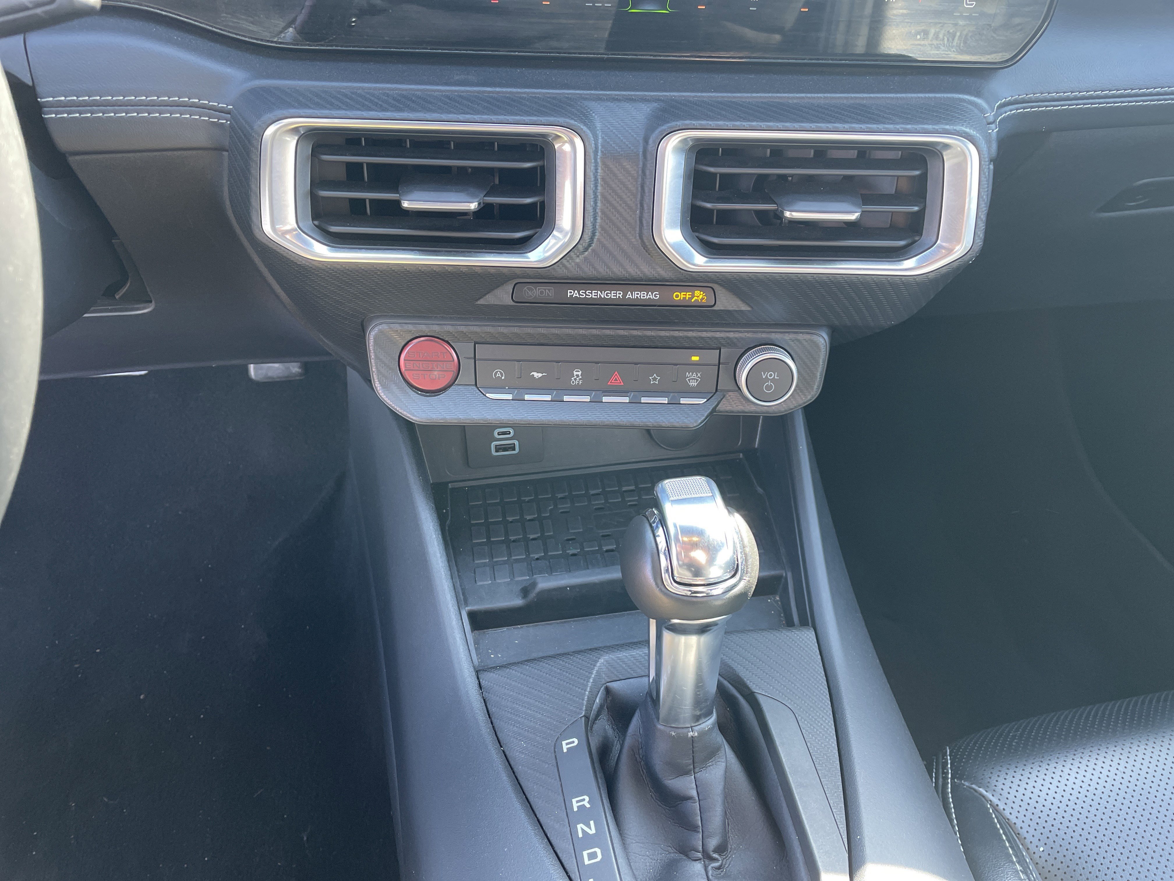 Used 2024 Ford Mustang Premium image 18