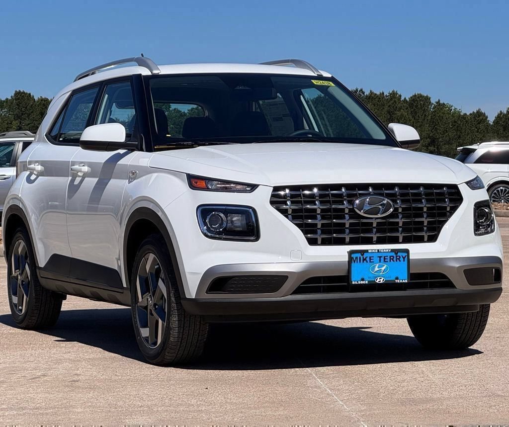 New 2026 Hyundai Venue SEL FWD image 9