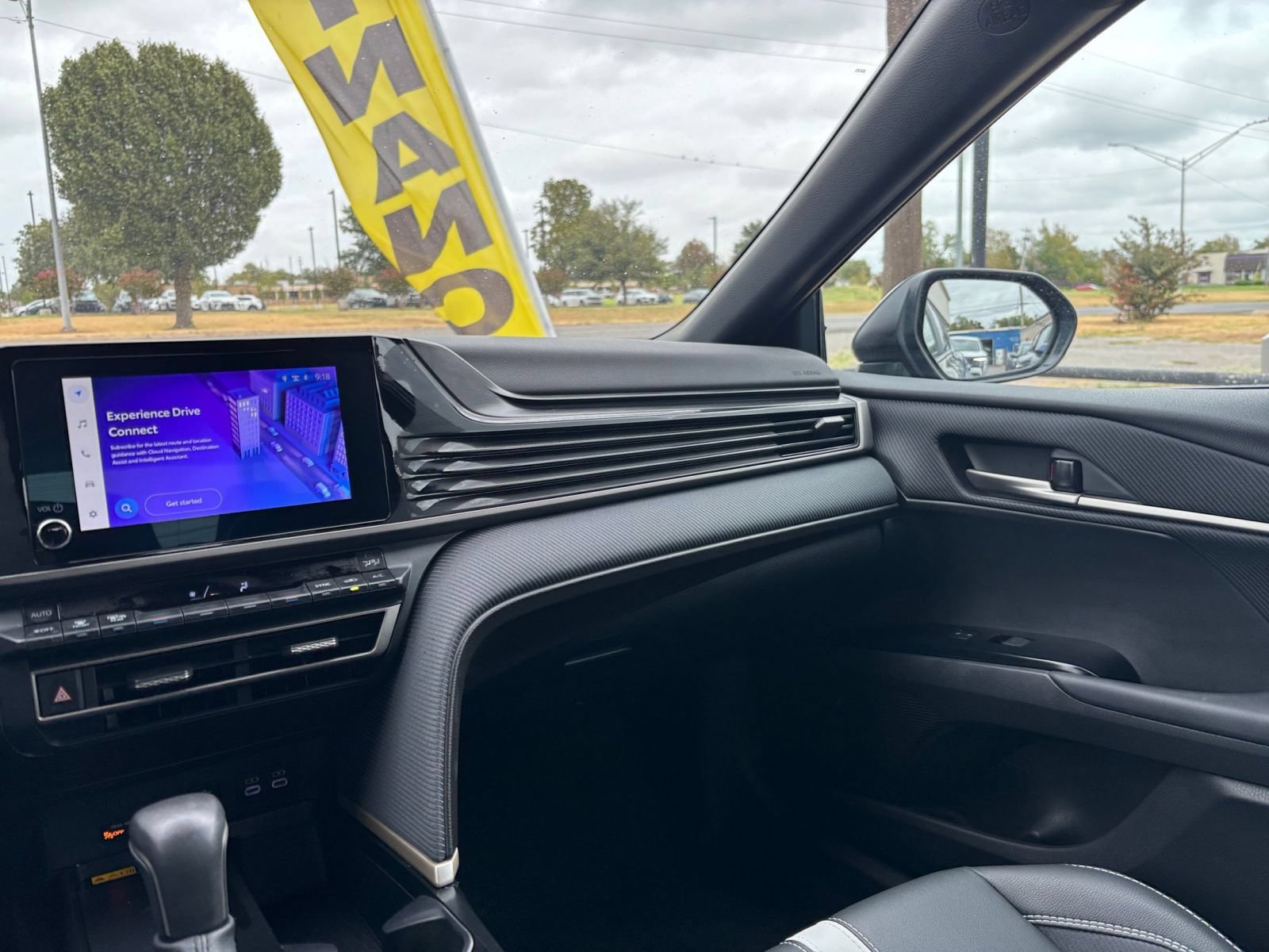 Used 2026 Toyota Camry SE FWD image 35