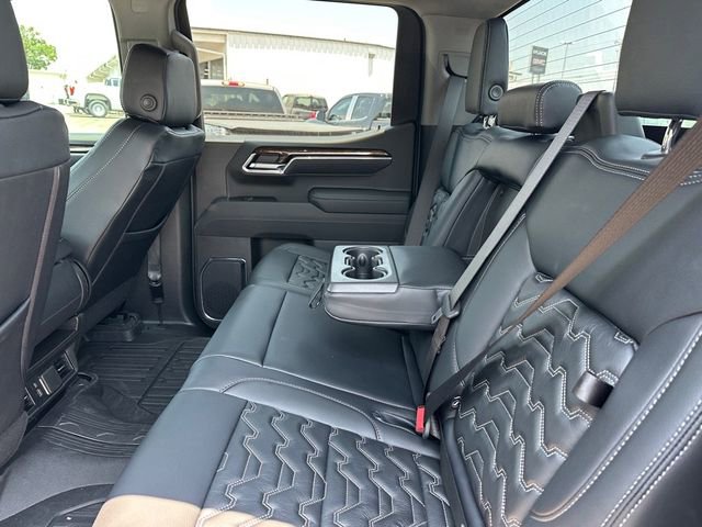 New 2025 GMC Sierra 1500 Elevation w/ LPO, Elevation Black Package image 22
