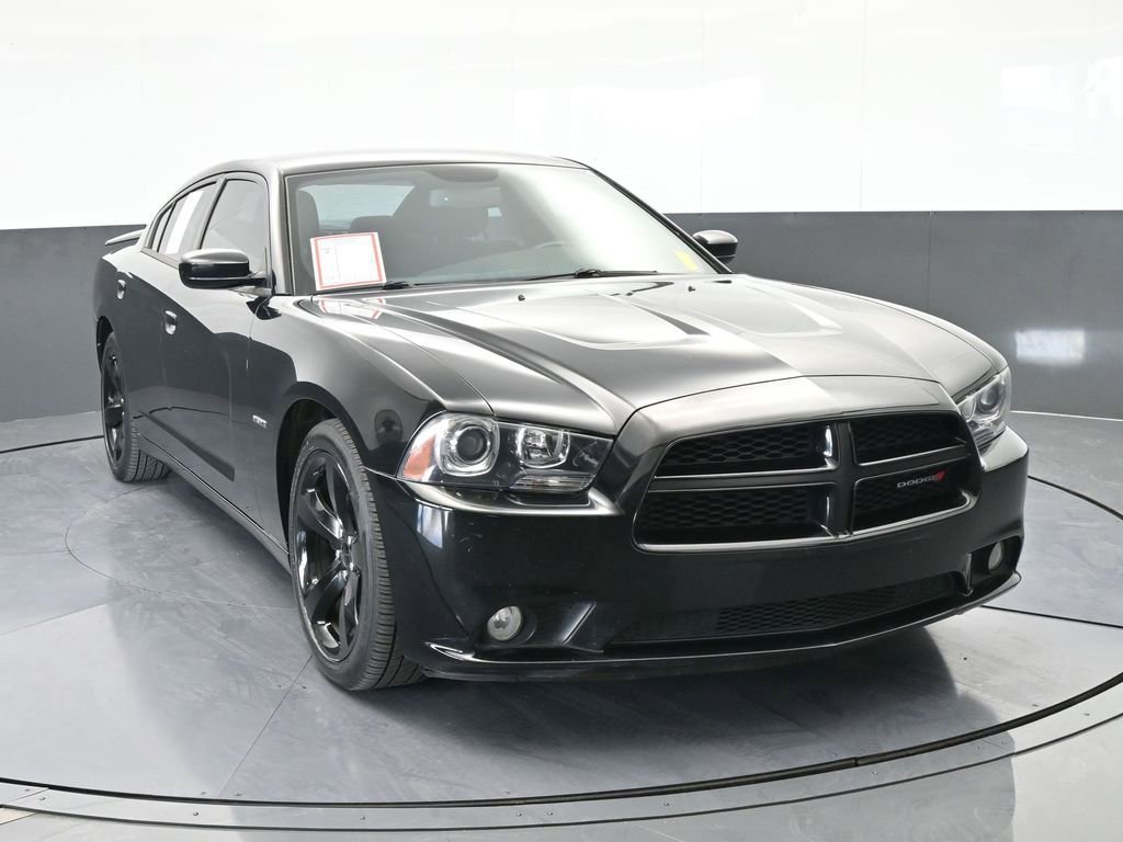 Used 2014 Dodge Charger R/T w/ Blacktop Package image 9
