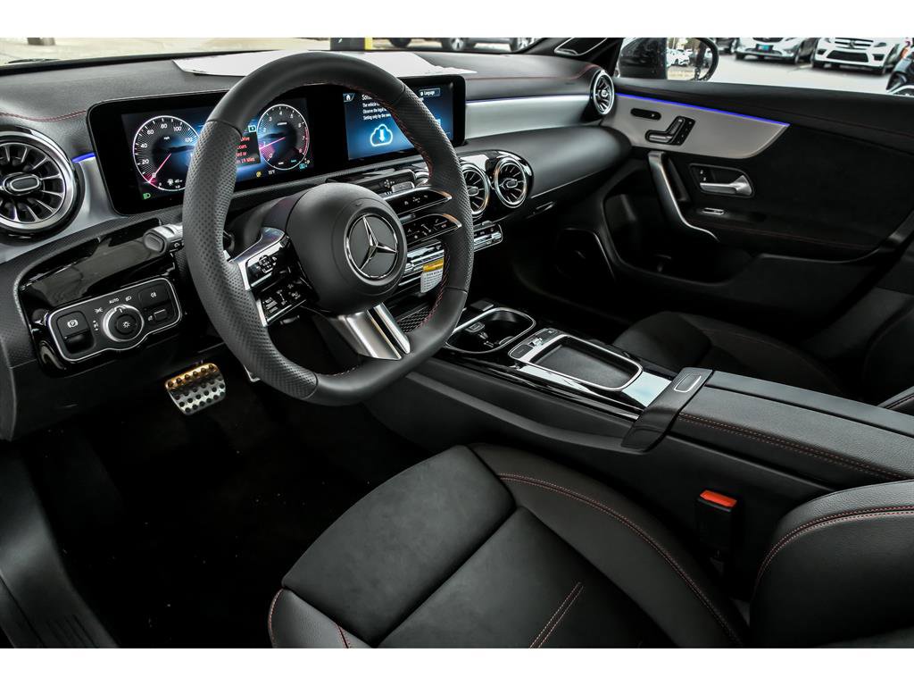 New 2026 Mercedes-Benz CLA 250 4MATIC image 8