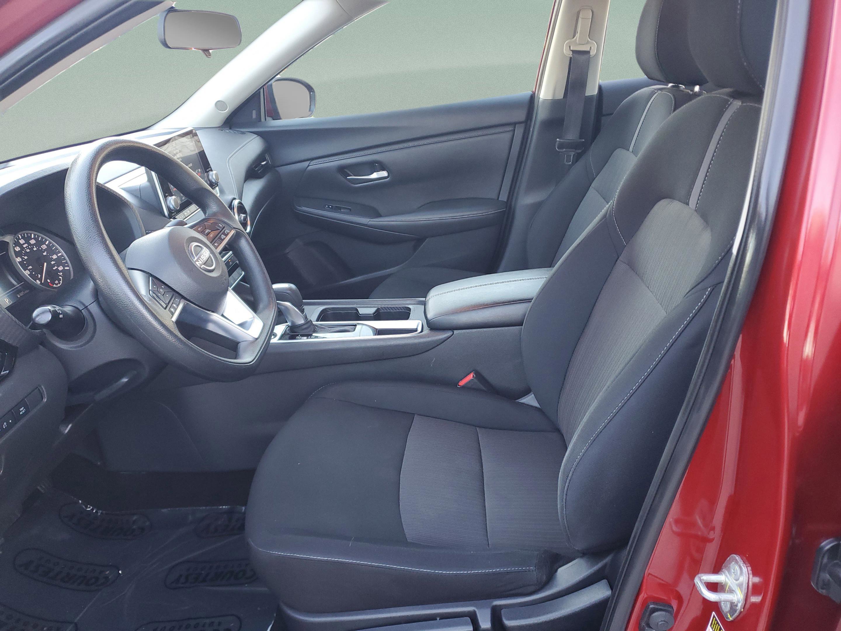 Used 2024 Nissan Sentra SV w/ Trunk Package image 18