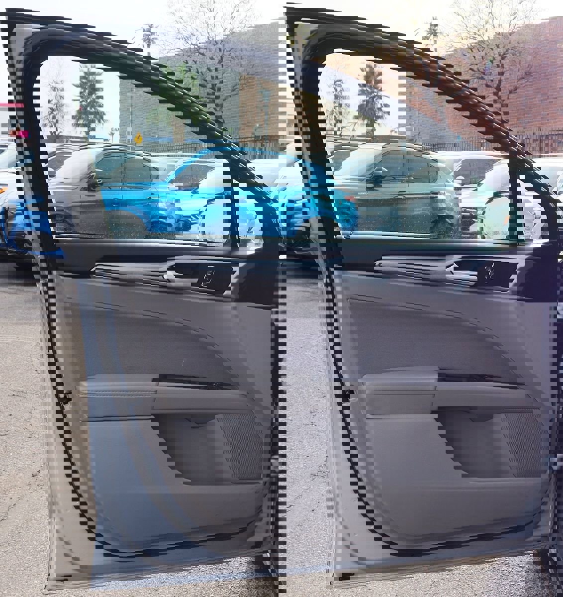 Used 2019 Ford Fusion SE image 32