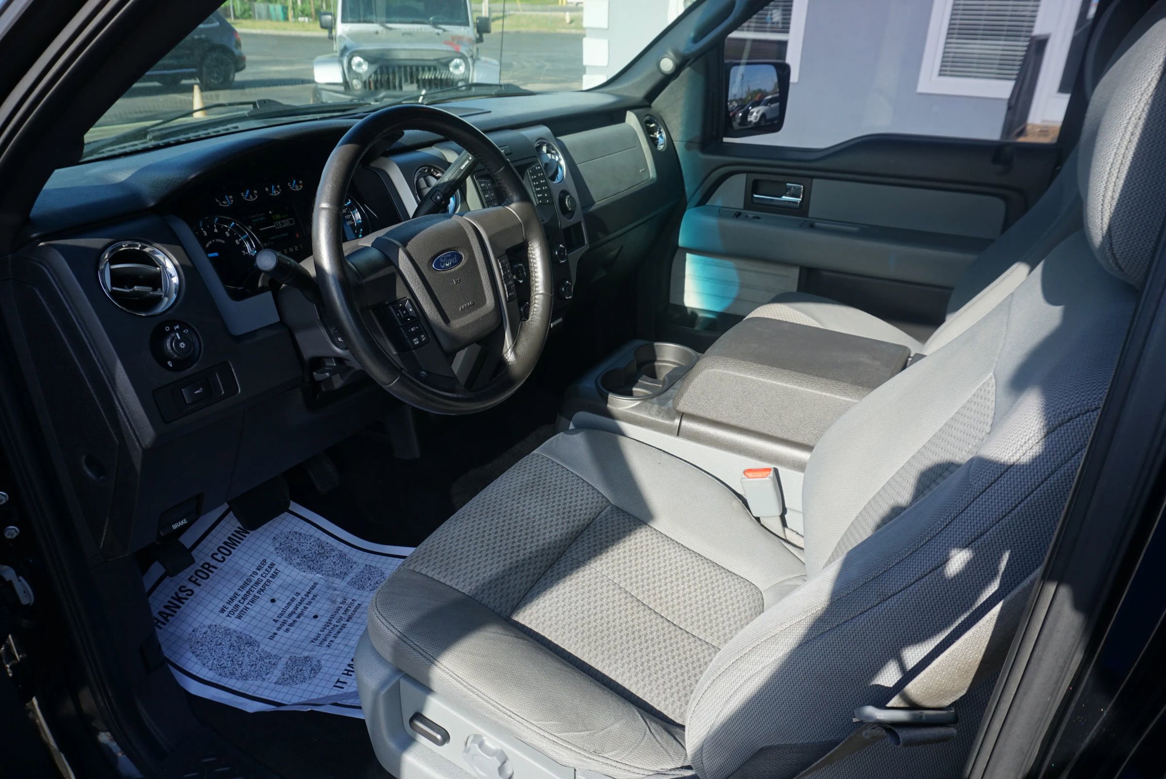 Used 2014 Ford F150 XLT w/ Equipment Group 302A Luxury image 18