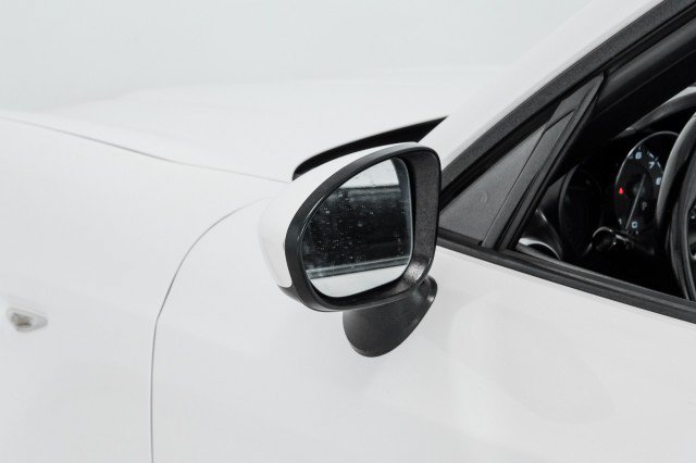 Used 2017 FIAT 124 Spider Classica RWD image 32