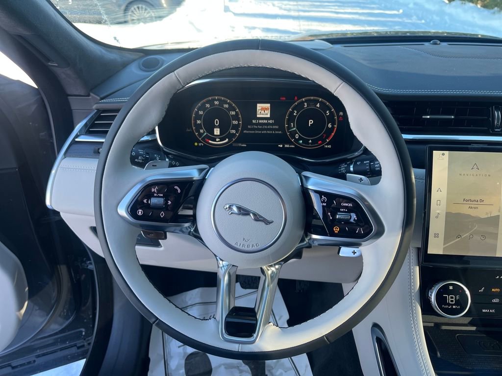 New 2026 Jaguar F-PACE R-Dynamic S image 14