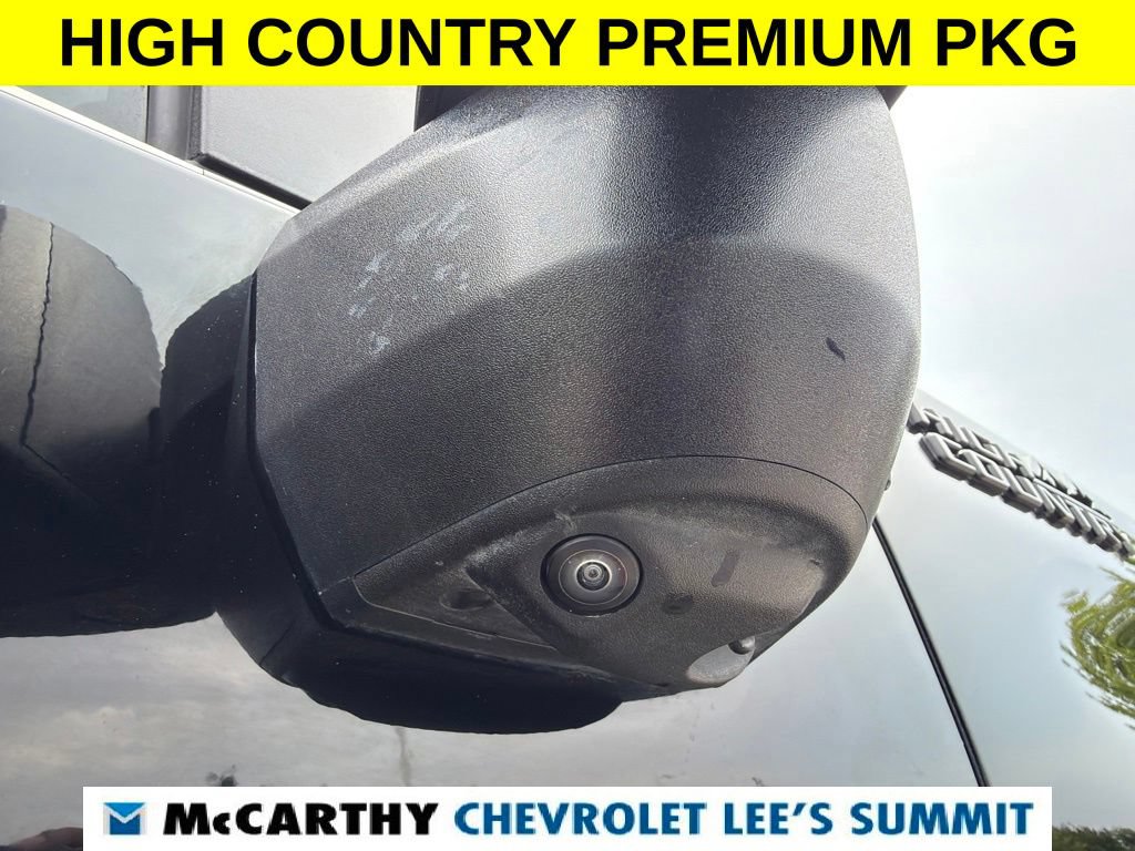 Used 2025 Chevrolet Silverado 2500 High Country w/ High Country Premium Package AWD/4WD image 18