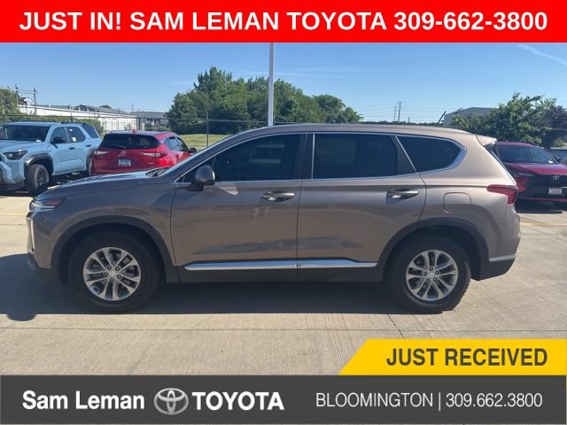 Used 2019 Hyundai Santa Fe SE FWD image 1