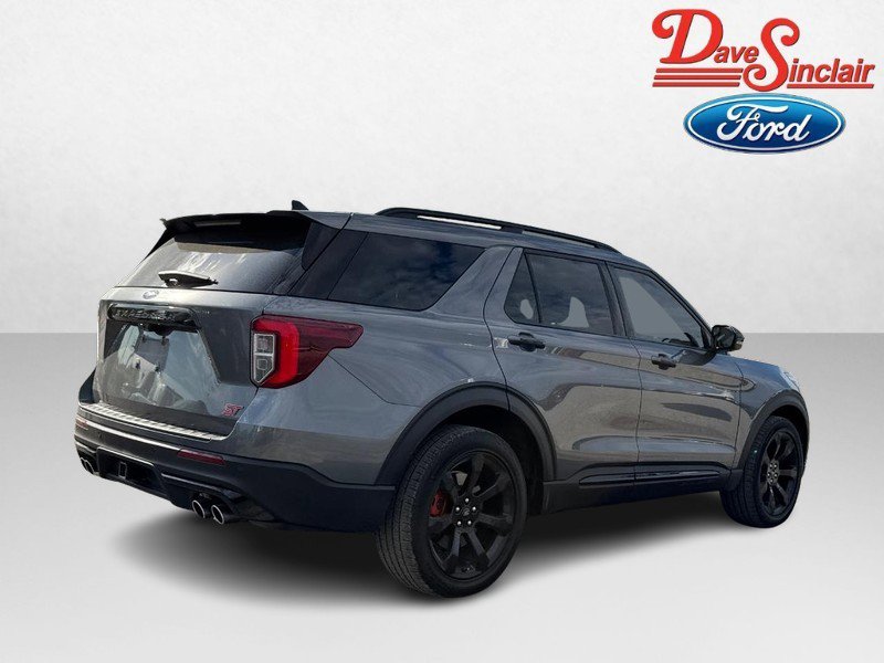 Used 2023 Ford Explorer ST w/ Equipment Group 401A image 7