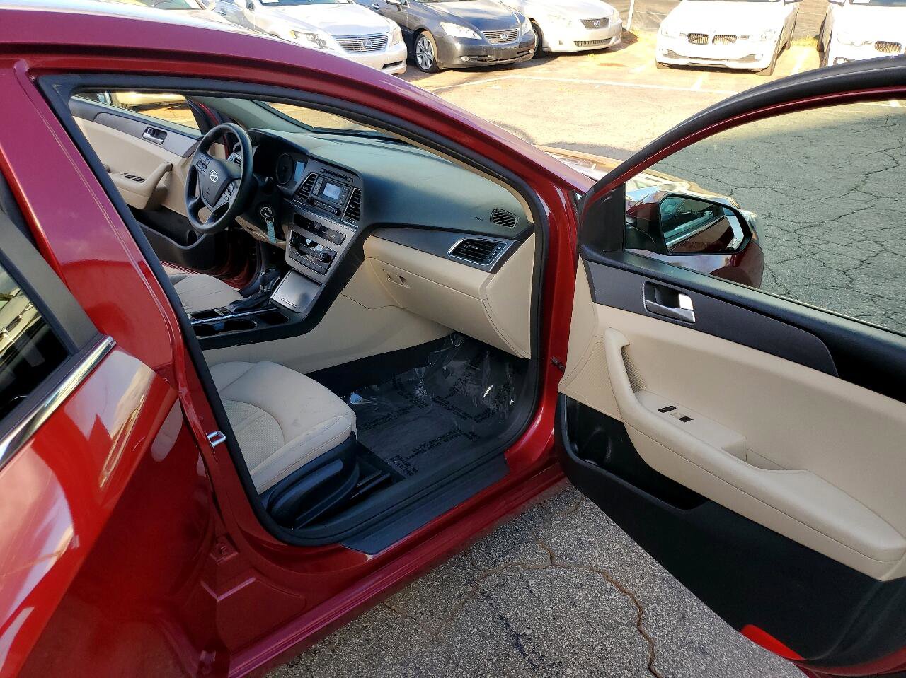 Used 2015 Hyundai Sonata SE image 32