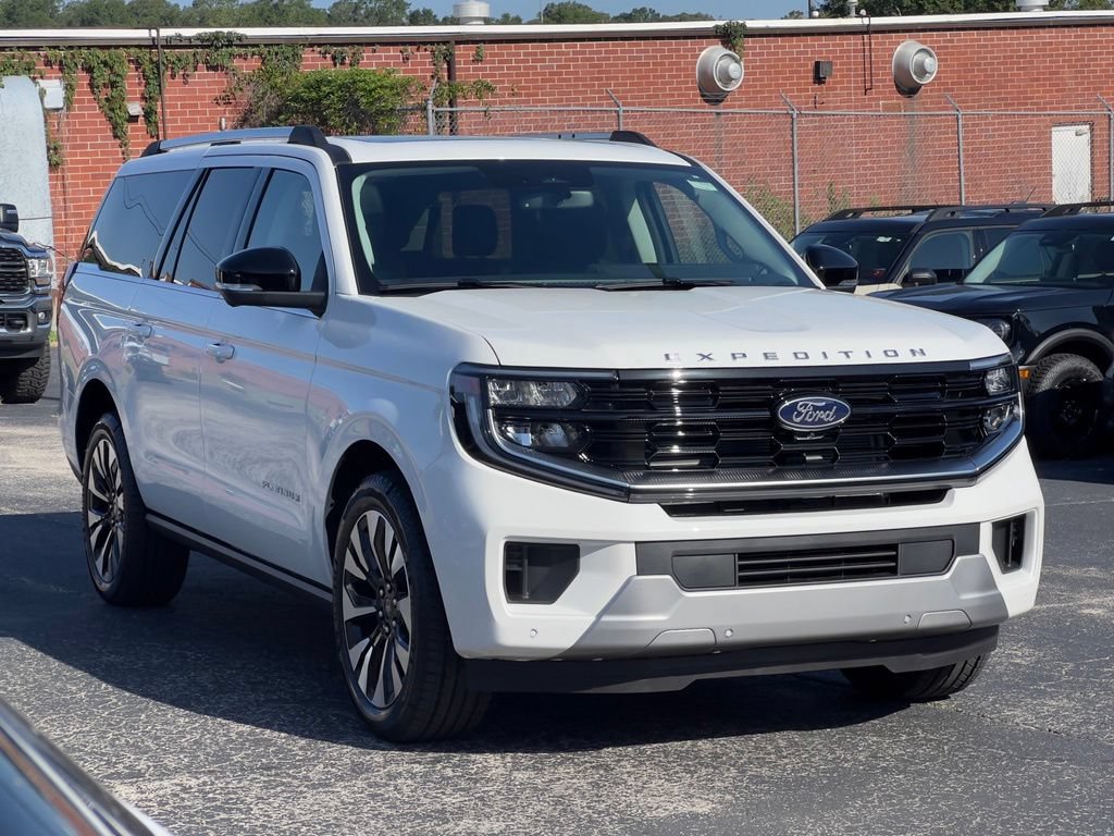 New 2026 Ford Expedition Max Platinum w/ Driver's Package AWD/4WD image 9