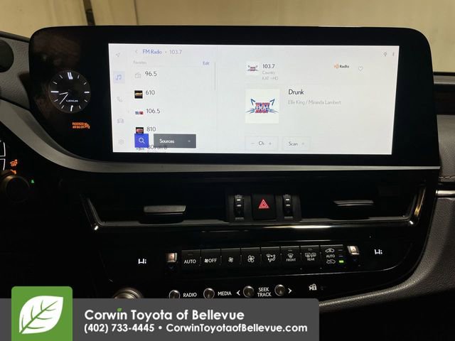 Used 2023 Lexus ES 350 w/ Premium Package image 13