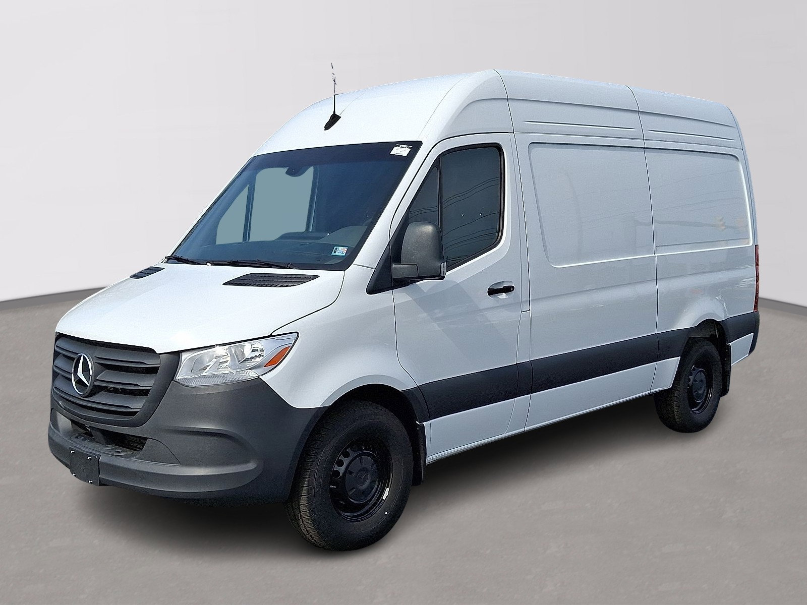 Used 2024 Mercedes-Benz Sprinter 144 Cargo image 1