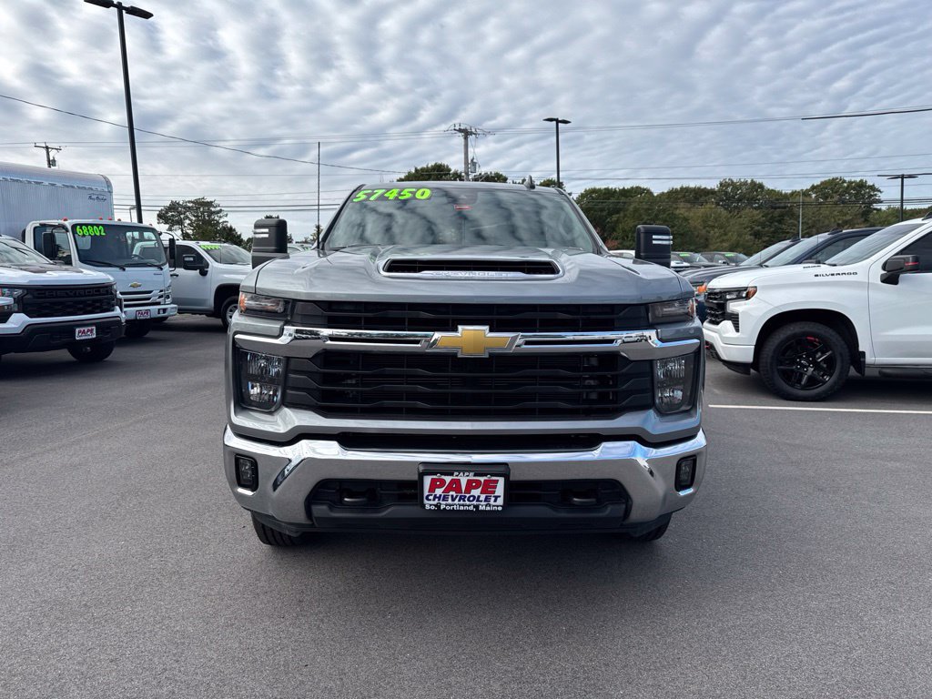 Used 2025 Chevrolet Silverado 2500 LT w/ Convenience Package AWD/4WD image 12