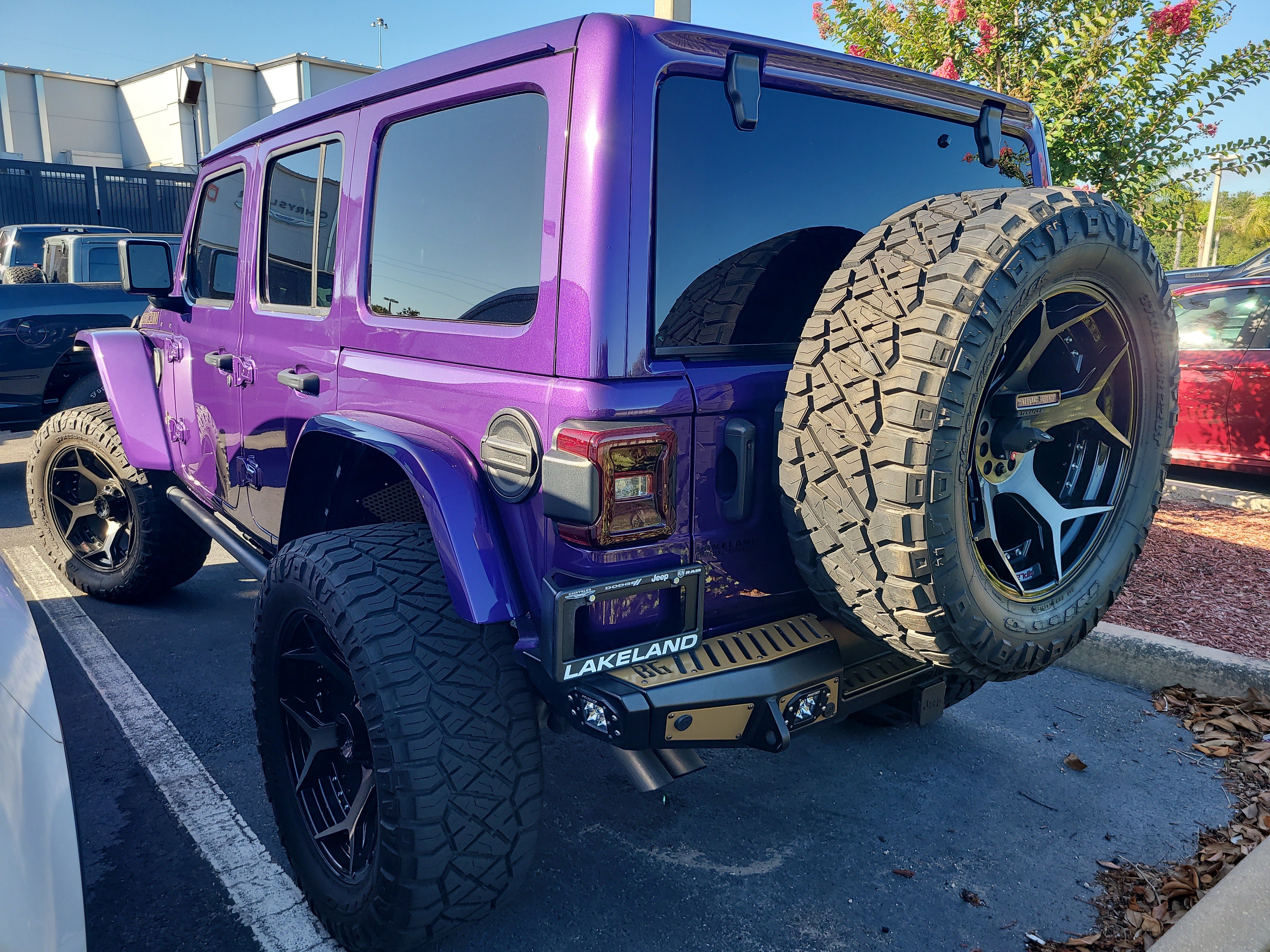 Used 2023 Jeep Wrangler Unlimited Rubicon 392 w/ Trailer Tow Package AWD/4WD image 6