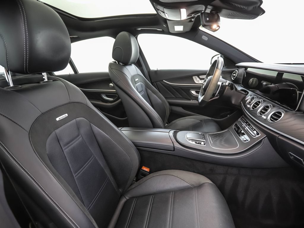 Used 2022 Mercedes-Benz E 53 AMG 4MATIC Sedan image 31