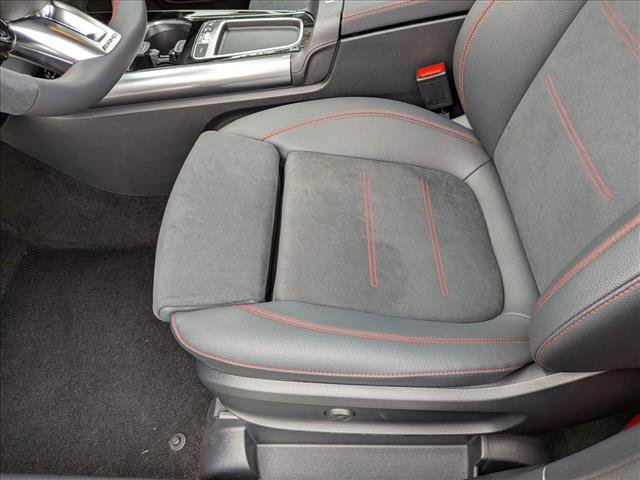 New 2026 Mercedes-Benz GLA 35 AMG 4MATIC image 4