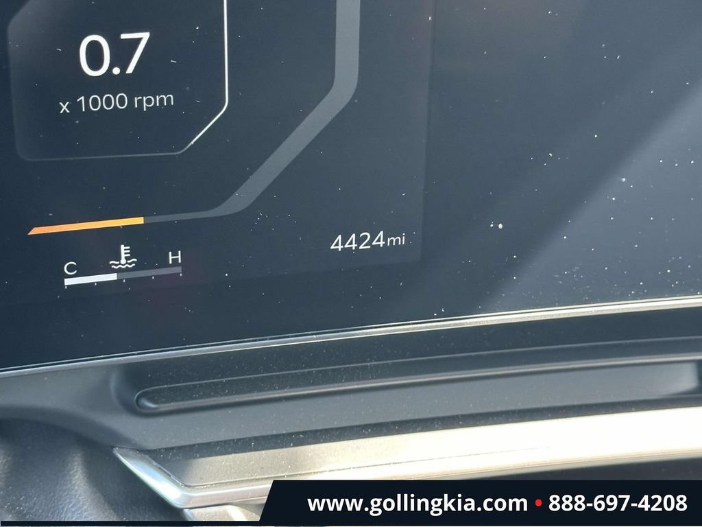 Certified 2026 Kia Carnival SX w/ SX Dark Edition Package FWD image 21