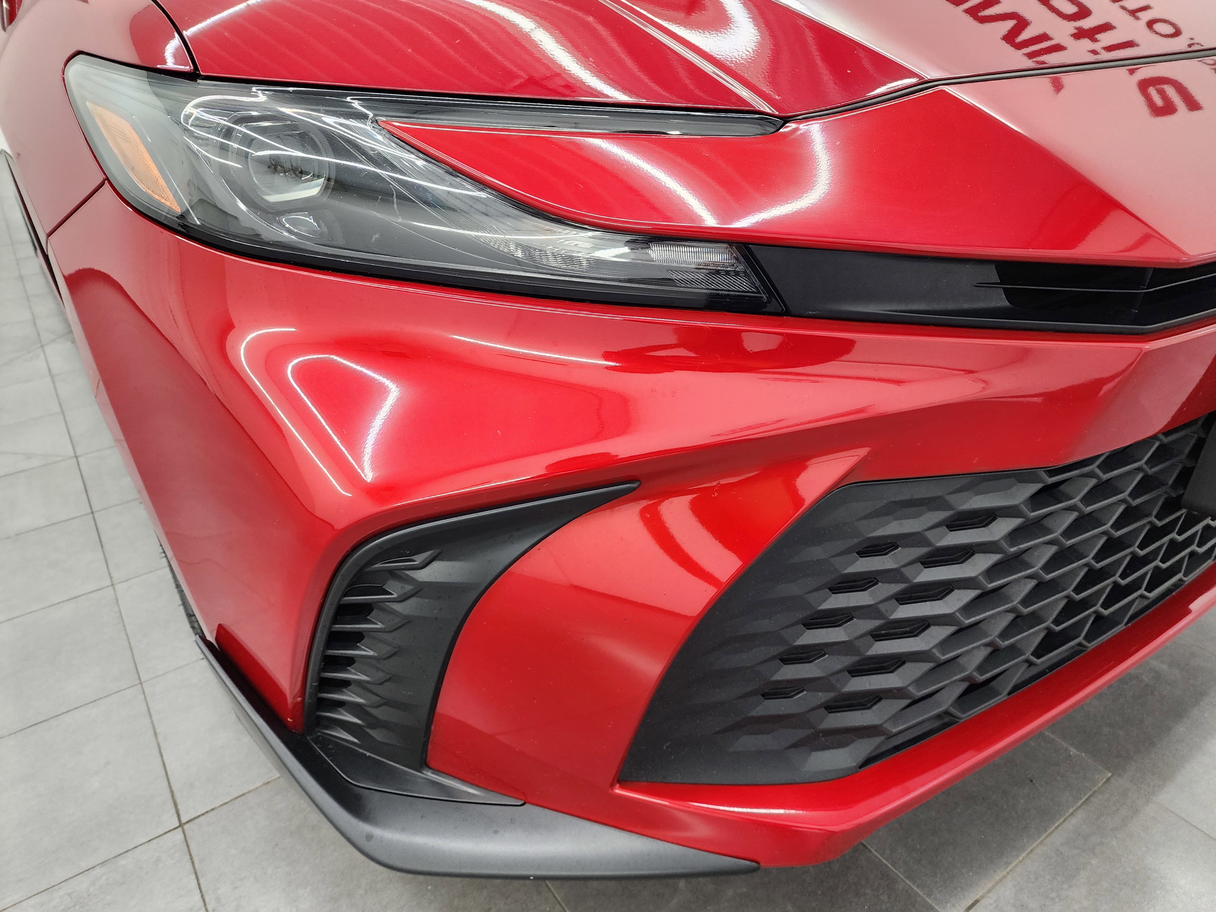 Used 2025 Toyota Camry SE image 23