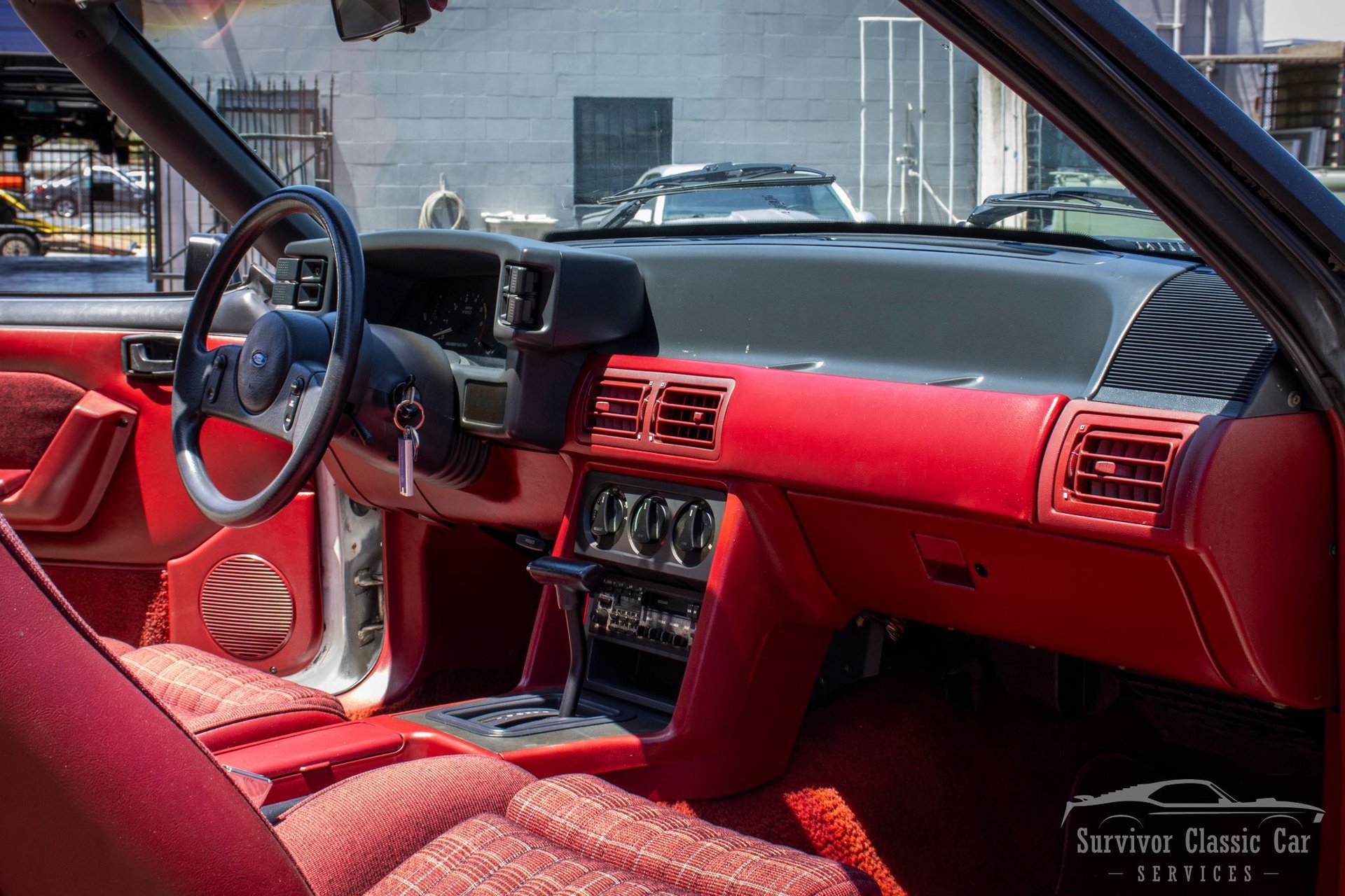 Used 1989 Ford Mustang LX RWD image 15