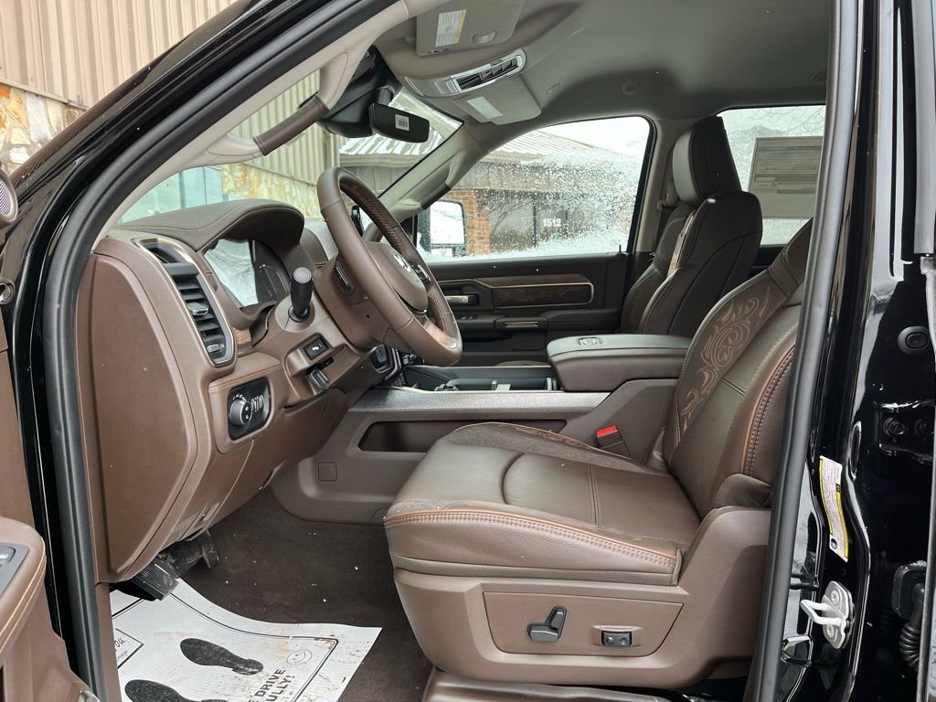 New 2026 RAM 3500 Longhorn w/ Towing Technology Group image 21