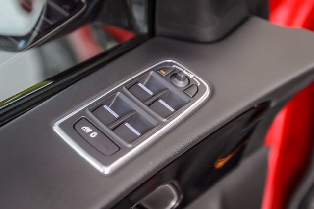 Used 2018 Jaguar F-PACE R-Sport image 50