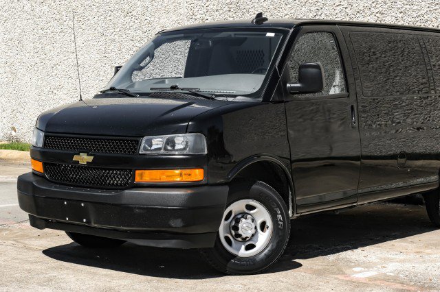 Used 2021 Chevrolet Express 2500 w/ Driver Convenience Package image 5