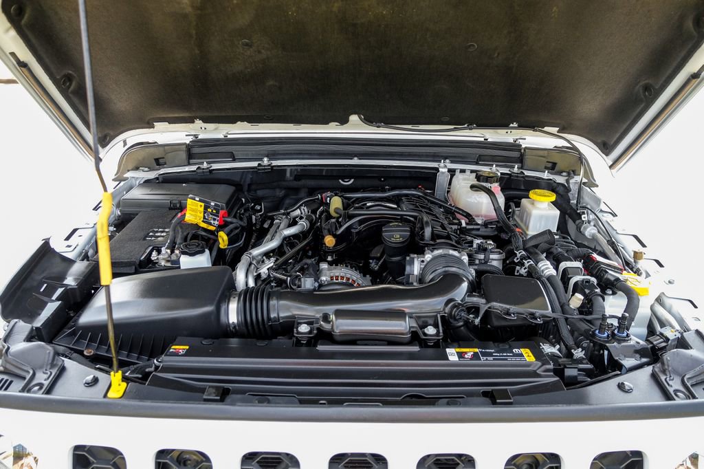 Used 2023 Jeep Gladiator Sport image 54